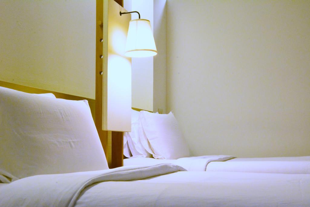 Trinity Silom Hotel Bangkok Eksteriør billede
